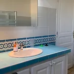 Et Salon 4 Personnes, Salle De Bains Et Wc Prives Dans Maison Provencale Homestay